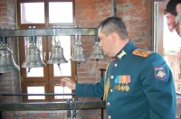 В восстановленной колокольне на территории штаба Восточного военного округа появились колокола