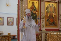 В Великую Субботу митрополит Артемий совершил Божественную литургию святителя Василия Великого