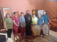 Священники Хабаровской епархии продолжают оказывать помощь вынужденным переселенцам