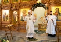 Митрополит Артемий возглавил Литургию в престольный праздник в храме на Серафимовой горке