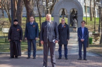 Настоятель Иннокентьевского храма посетил открытие выставочных проектов Государственного архива Хабаровского края