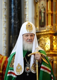 Патриарх Кирилл: "Праздник Рождества напоминает нам о необходимости неуклонно следовать за Христом"