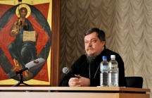 Протоиерей Всеволод Чаплин встретился с духовенством епархии, учащимися Хабаровской духовной семинарии и прихожанами хабаровских храмов. 26 апреля 2013 года.