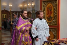 В Великий четверг митрополит Артемий совершил Божественную литургию в главном соборе края 21 апреля 2022 года