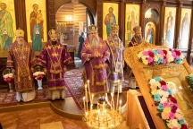 Торжественное богослужение в храме святителя Тихона, Патриарха Московского и всея России, в посёлке Хор. 6 апреля 2025 г.